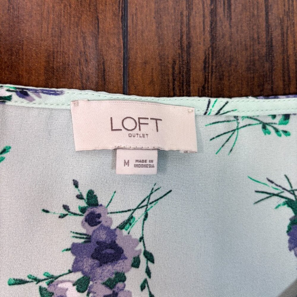 LOFT Tank Top Medium Mint Green Purple Floral Sheer Sleeveless Blouse Women's - Picture 12 of 13